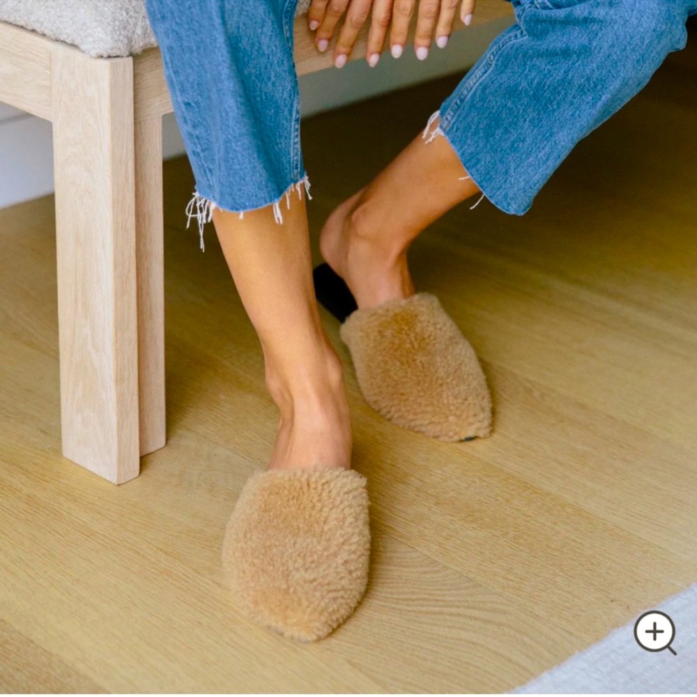 Jenni Kayne Shearling Mule in Natural, size 39